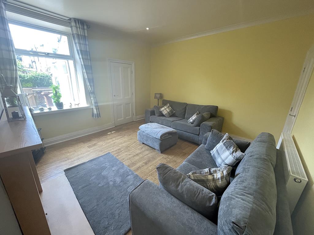 2 bedroom mid terrace house SSTC in Barnoldswick - IMG_4770.jpg
